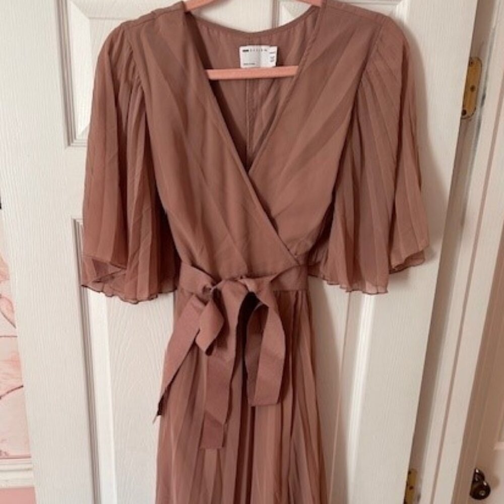 ASOS Pink/ Mauve Maternity Dress Size 10 – Flatter Your Bump Beautifully!